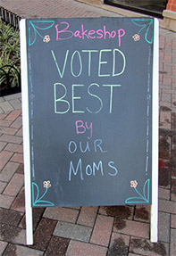 Photo: Bakeshop "voted best" sign